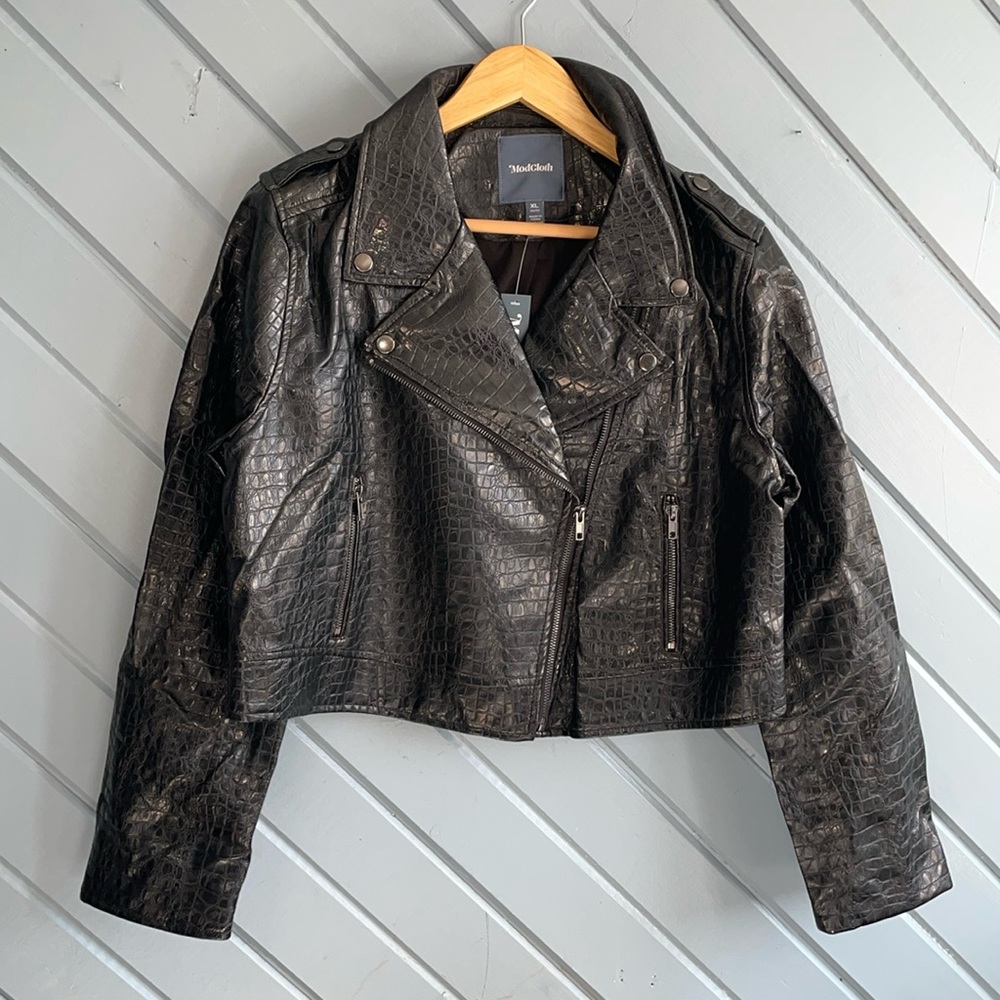 ModCloth black vegan alligator leather moto rock jacket